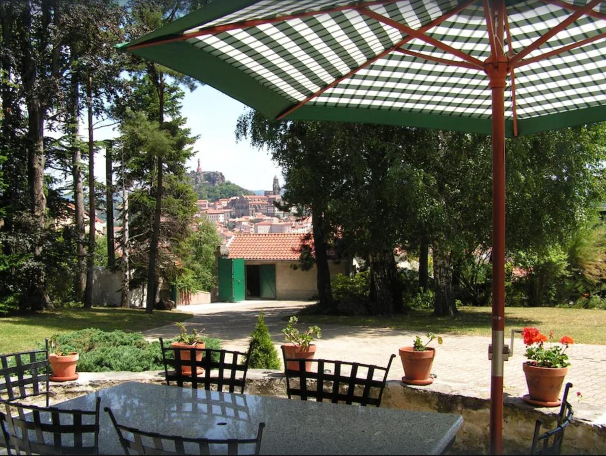 Вилла La Maison De Mireille Le Puy-en-Velay Экстерьер фото