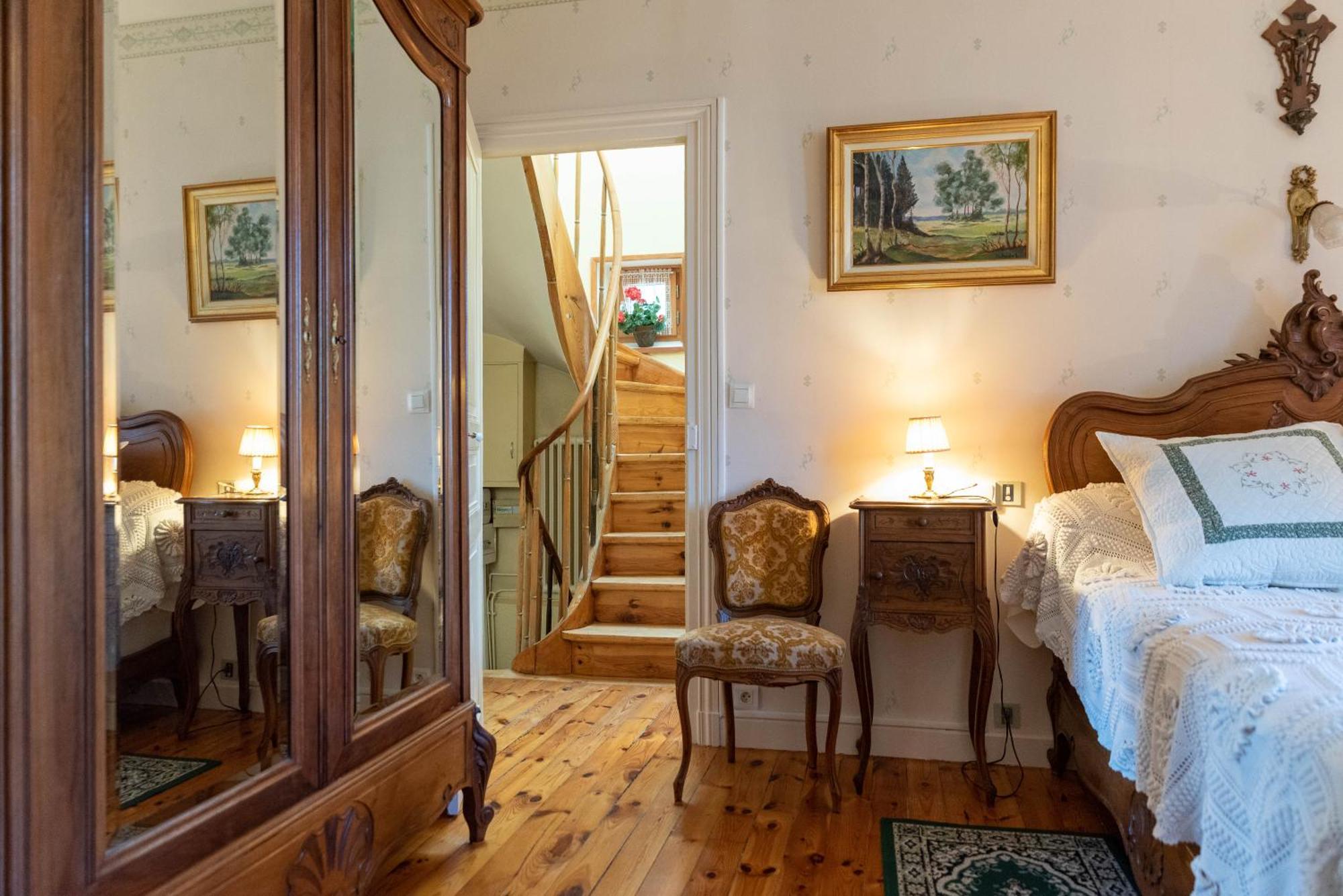 Вилла La Maison De Mireille Le Puy-en-Velay Экстерьер фото
