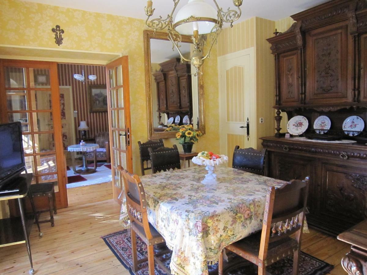 Вилла La Maison De Mireille Le Puy-en-Velay Экстерьер фото